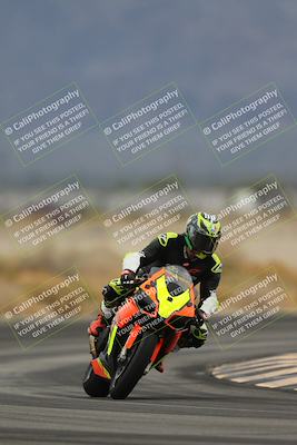 media/Nov-15-2025-Race Pace (Sat) [[8de605a2d8]]/Non Verified Riders (1st 20 Minutes)/Turn 4 (1010am)/